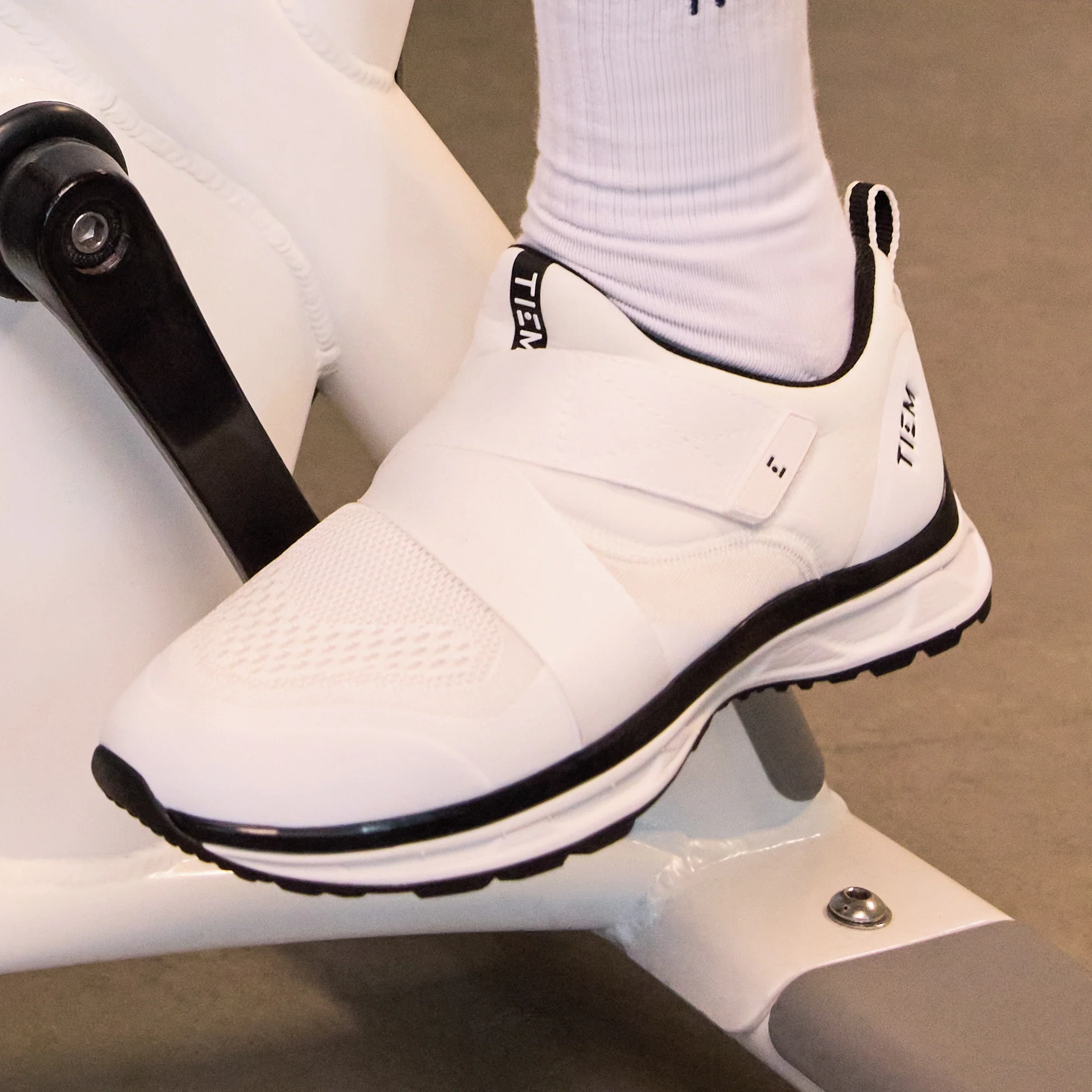 Men's Slipstream - White/Black - Image 8